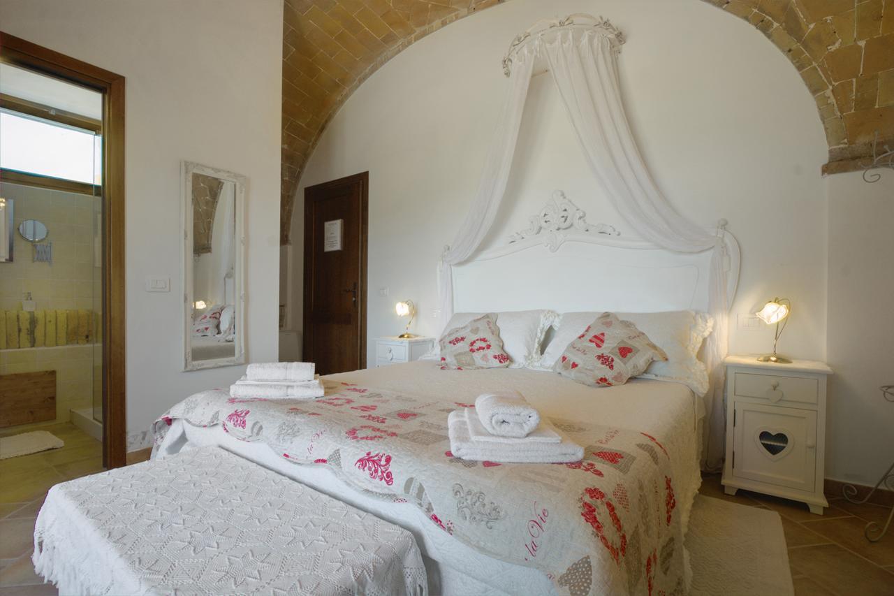In Canto Sul Poggio Bed and Breakfast Volterra Exteriör bild